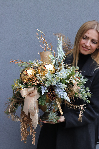 Świąteczne Złoto, stroik świąteczny w pucharze