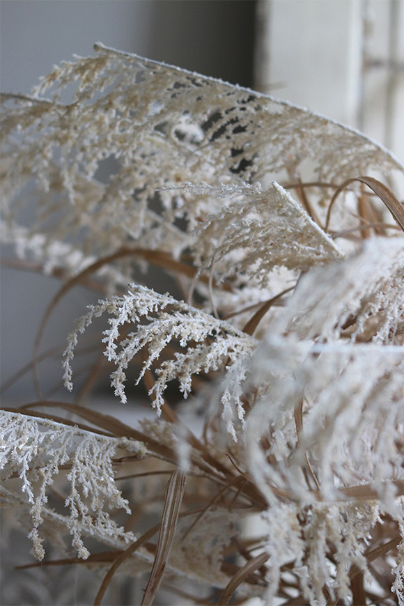 Boho London, sztuczna trawa z pióropuszami, gałązka, wys.117cm 