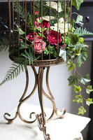 Klatka My Garden, dekoracja w klatce z kwiatami