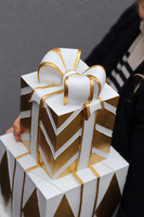 Xmas Ball, figurka świąteczna prezenty	