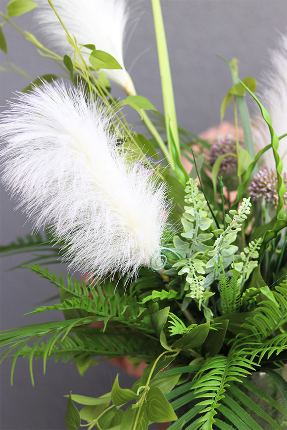 Green&White Henalla, kompozycja w szklanym wazonie