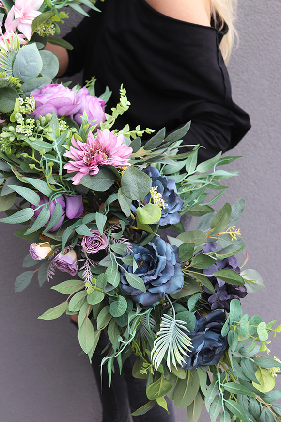 Milenia, girlanda kwiatowa