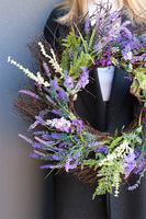 Fioletowa Wiosna, dekoracyjny wianek z lawendą