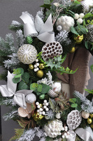 bożonarodzeniowy wianek do podwieszenia, Crista New