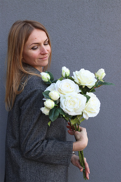 Rozano, bukiet białych róż do wazonu, dł.55cm 