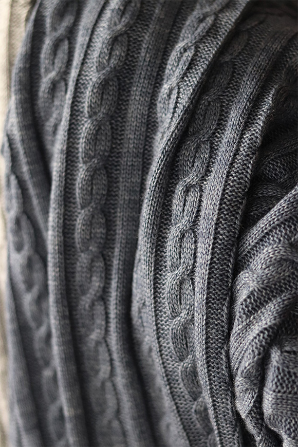Knitted, mięciutki wełniany koc / pled, szary, wym.220x240cm